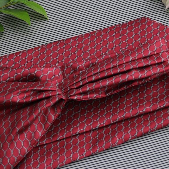 Men's Cravat Ascot 100%silk Gift Box A091 Red Ornament Print - Picture 11 of 11